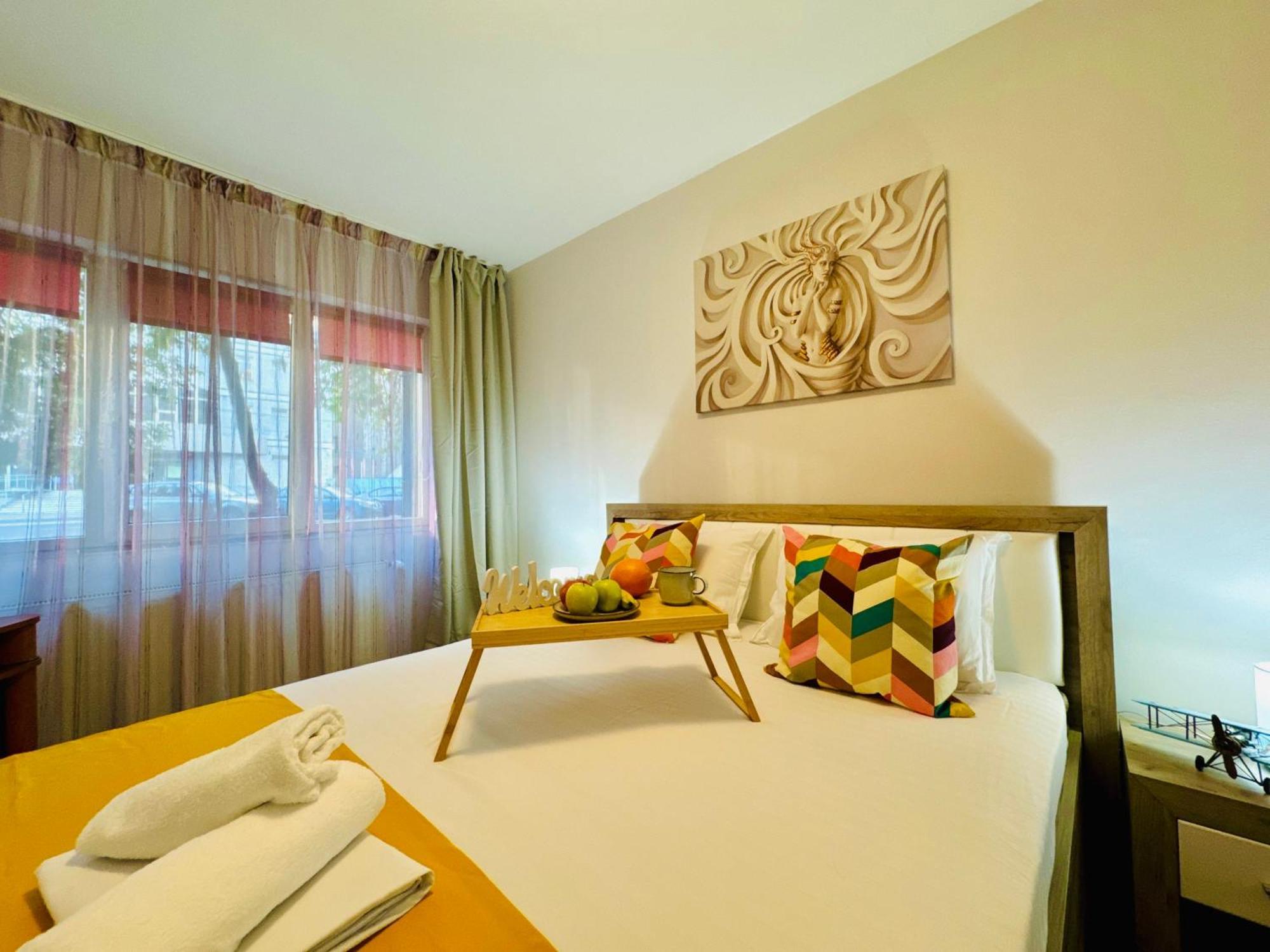 Joy City Stay Spacious Comfortable 티미쇼아라 외부 사진